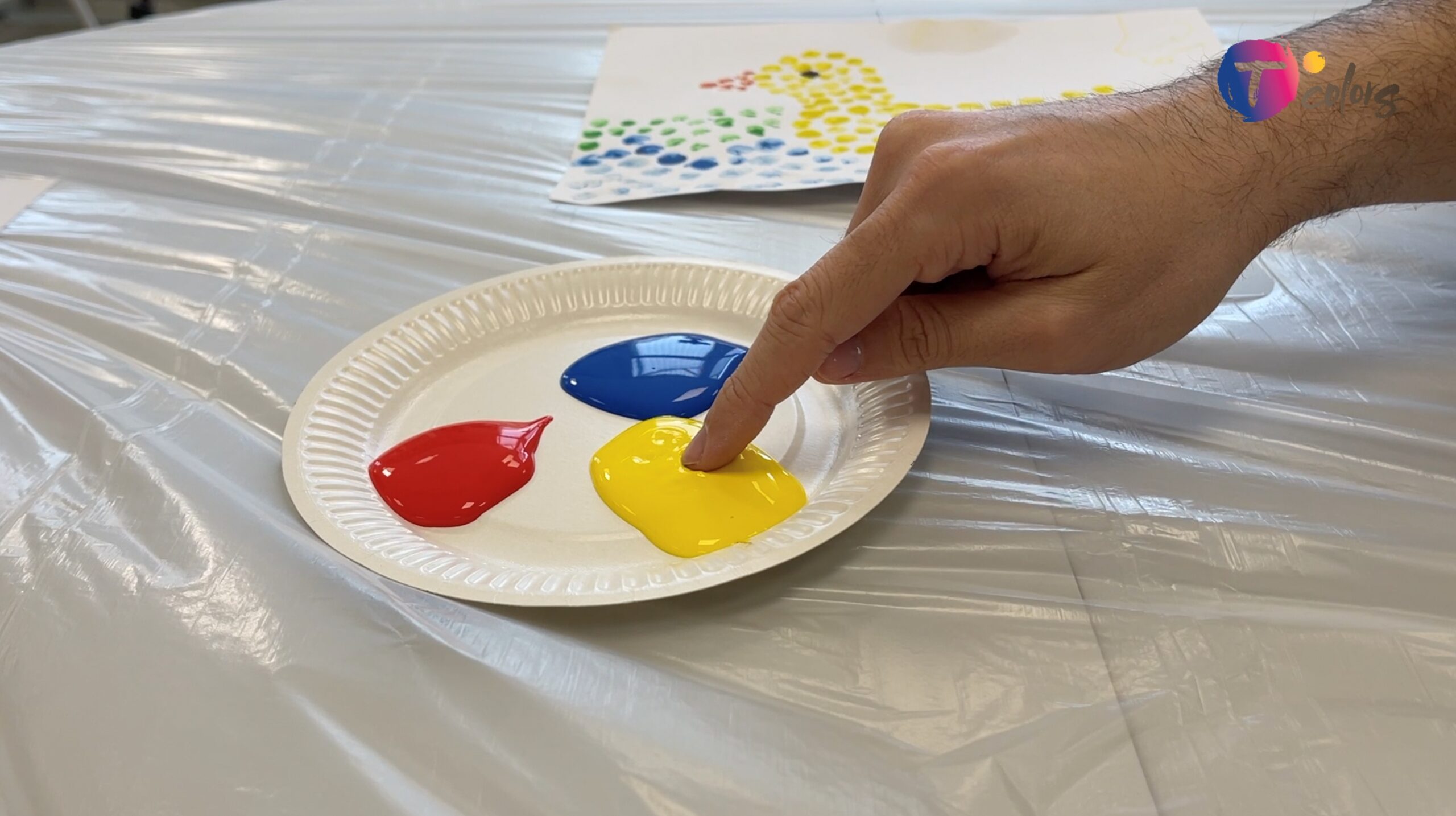 Descubre la Magia de la Pintura de Dedos Tcolors para Niños